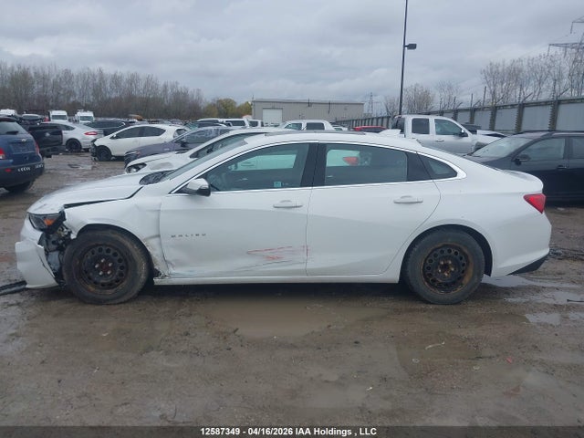 Продаж на аукціоні авто 2017 Chevrolet Malibu 1lt, vin: 1G1ZE5ST0HF239885, номер лоту: 12587349