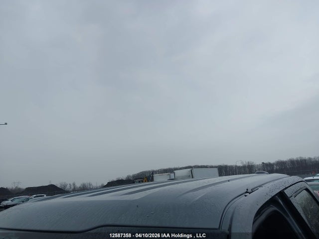 12587358 :رقم المزاد ، 1FTVW1ELXPWG22951 vin ، 2023 Ford F-150 Lightning Lariat مزاد بيع