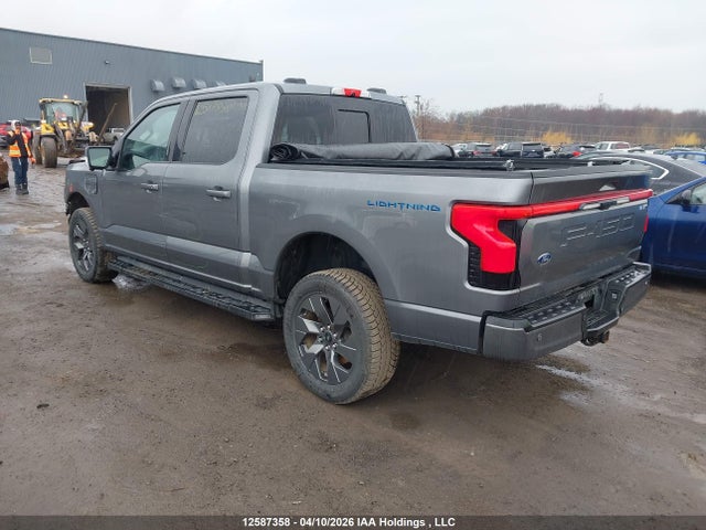 12587358 :رقم المزاد ، 1FTVW1ELXPWG22951 vin ، 2023 Ford F-150 Lightning Lariat مزاد بيع