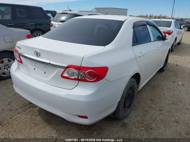 12587361 :رقم المزاد ، 2T1BU4EE9DC013205 vin ، 2013 Toyota Corolla Ce مزاد بيع