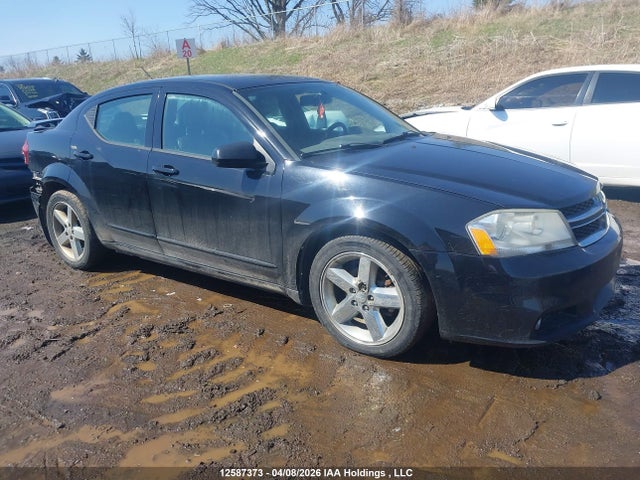 12587373 :رقم المزاد ، 1C3CDZCG4DN759598 vin ، 2013 Dodge Avenger Sxt مزاد بيع