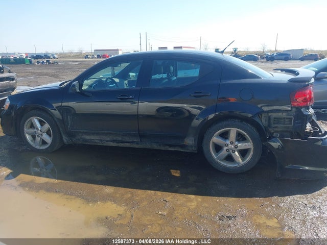 12587373 :رقم المزاد ، 1C3CDZCG4DN759598 vin ، 2013 Dodge Avenger Sxt مزاد بيع