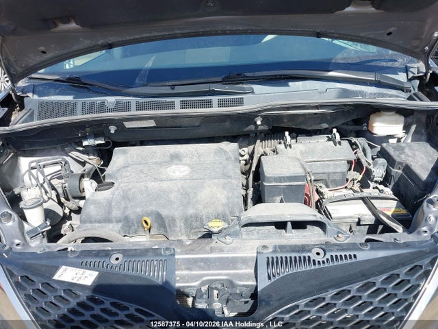 2011 Toyota Sienna Sport მანქანა იყიდება აუქციონზე, vin: 5TDXK3DC4BS150501, აუქციონის ნომერი: 12587375