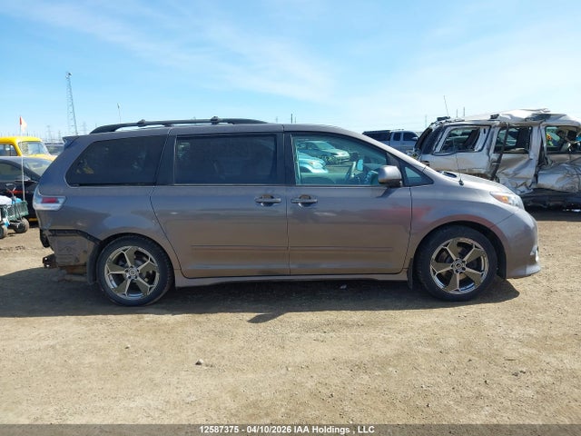 2011 Toyota Sienna Sport მანქანა იყიდება აუქციონზე, vin: 5TDXK3DC4BS150501, აუქციონის ნომერი: 12587375