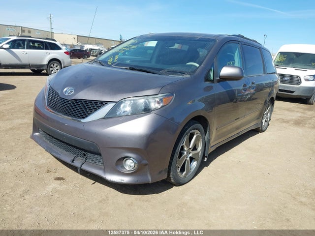 2011 Toyota Sienna Sport მანქანა იყიდება აუქციონზე, vin: 5TDXK3DC4BS150501, აუქციონის ნომერი: 12587375