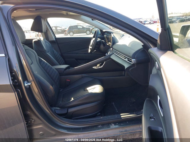 KMHLN4DG8SU048429 Hyundai Elantra Luxury