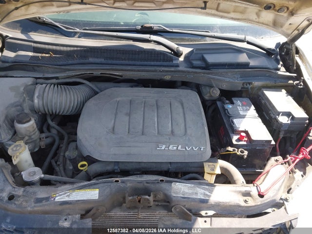 12587382 :رقم المزاد ، 2D4RN4DG8BR757148 vin ، 2011 Dodge Grand Caravan مزاد بيع