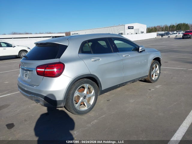 WDCTG4GB1KJ605269 Mercedes-Benz Gla 250 4matic