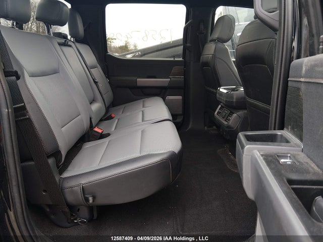 12587409 :رقم المزاد ، 1FT6W5L71SWG03165 vin ، 2025 Ford F-150 Lightning مزاد بيع