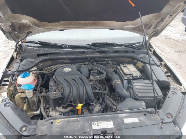 12568970 :رقم المزاد ، 3VW2K7AJ4EM281935 vin ، 2014 Volkswagen Jetta 2.0l Trendline+ مزاد بيع