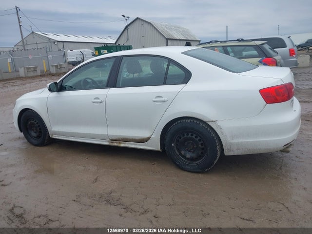 12568970 :رقم المزاد ، 3VW2K7AJ4EM281935 vin ، 2014 Volkswagen Jetta 2.0l Trendline+ مزاد بيع