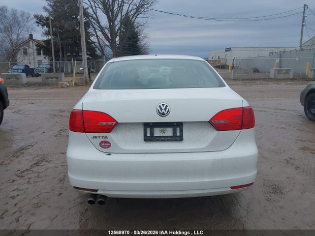 12568970 :رقم المزاد ، 3VW2K7AJ4EM281935 vin ، 2014 Volkswagen Jetta 2.0l Trendline+ مزاد بيع