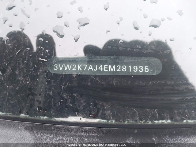 12568970 :رقم المزاد ، 3VW2K7AJ4EM281935 vin ، 2014 Volkswagen Jetta 2.0l Trendline+ مزاد بيع
