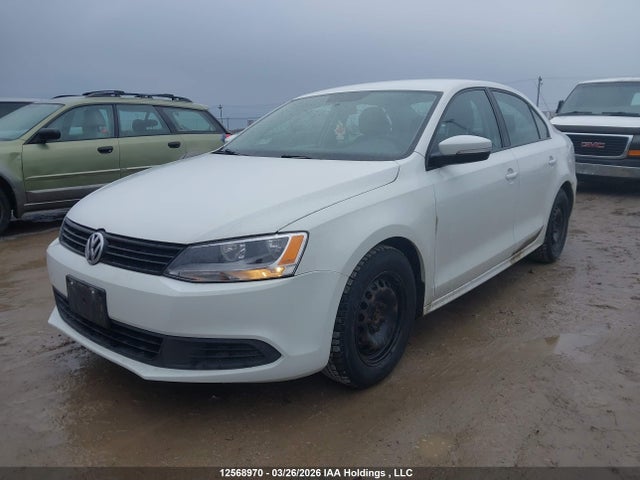 12568970 :رقم المزاد ، 3VW2K7AJ4EM281935 vin ، 2014 Volkswagen Jetta 2.0l Trendline+ مزاد بيع