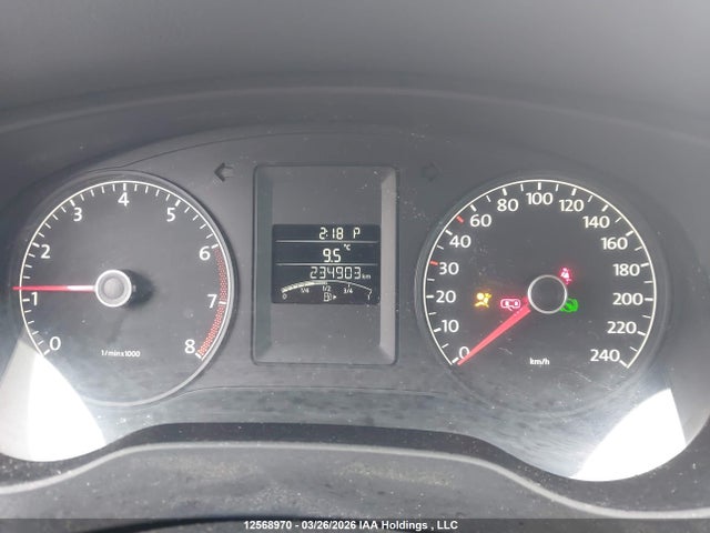 12568970 :رقم المزاد ، 3VW2K7AJ4EM281935 vin ، 2014 Volkswagen Jetta 2.0l Trendline+ مزاد بيع
