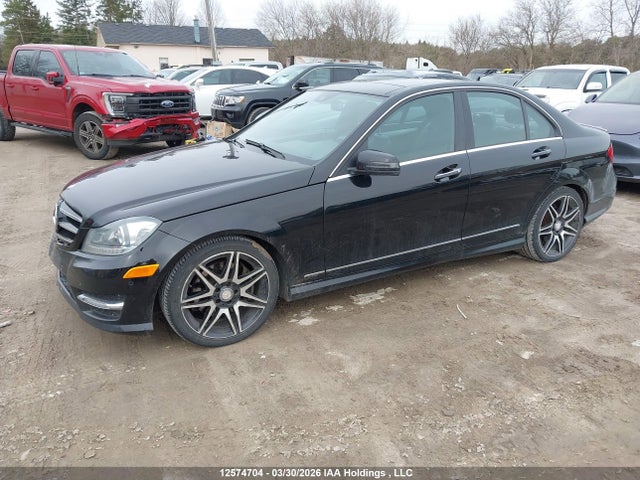 12574704 :رقم المزاد ، WDDGF8JB4EA916831 vin ، 2014 Mercedes-benz C 350 4matic مزاد بيع