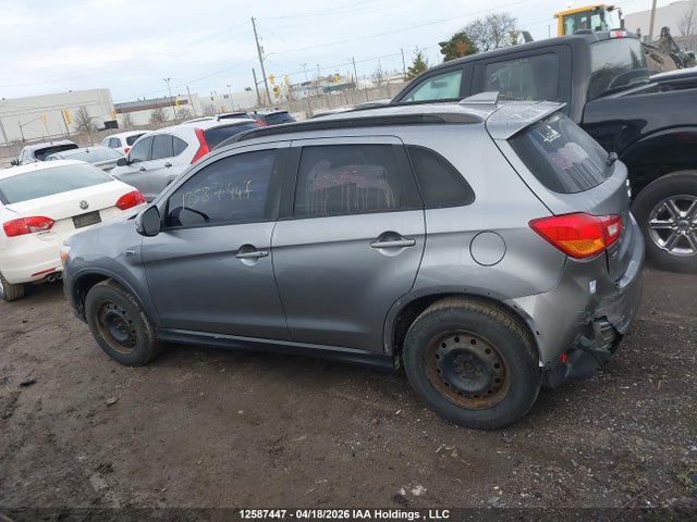 JA4AJ4AW3HZ609693 Mitsubishi Rvr Se Limited/gt