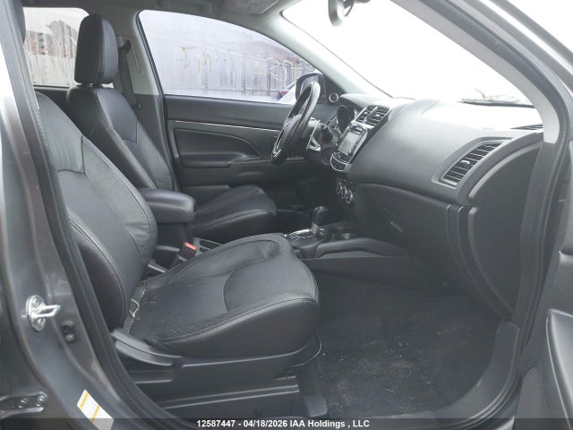 JA4AJ4AW3HZ609693 Mitsubishi Rvr Se Limited/gt