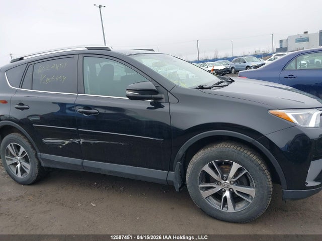 2T3RFREV3JW805454 Toyota RAV4