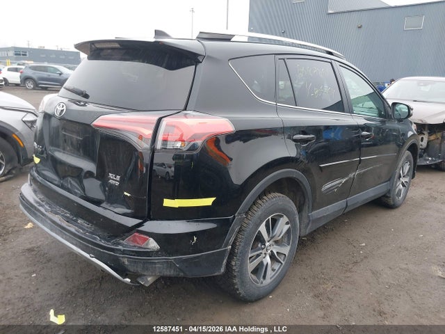 2T3RFREV3JW805454 Toyota RAV4