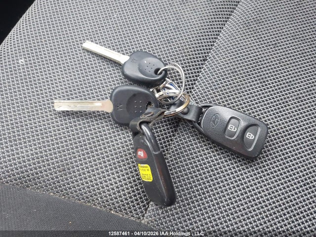 12587461 :رقم المزاد ، KMHCT5AE7CU051399 vin ، 2012 Hyundai Accent مزاد بيع