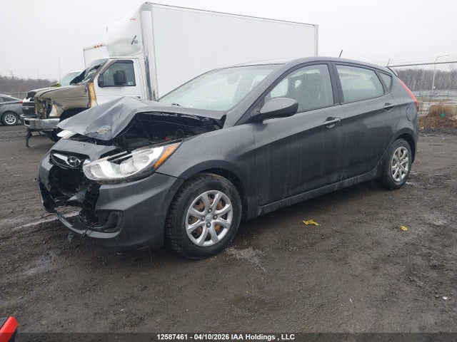 12587461 :رقم المزاد ، KMHCT5AE7CU051399 vin ، 2012 Hyundai Accent مزاد بيع
