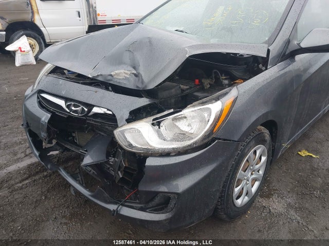12587461 :رقم المزاد ، KMHCT5AE7CU051399 vin ، 2012 Hyundai Accent مزاد بيع