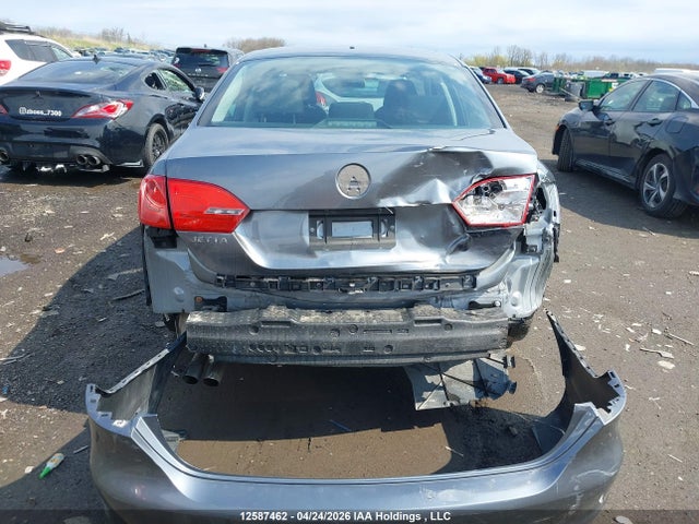 12587462 :رقم المزاد ، 3VW2K7AJXEM280496 vin ، 2014 Volkswagen Jetta مزاد بيع