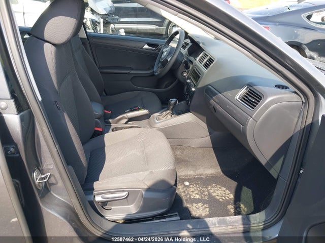 12587462 :رقم المزاد ، 3VW2K7AJXEM280496 vin ، 2014 Volkswagen Jetta مزاد بيع