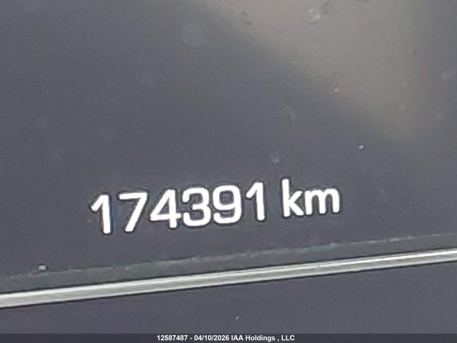 3GTPUCEK0NG633521 GMC Sierra K1500 Elevation