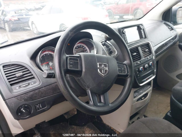 2C4RDGBG5ER136961 Dodge Grand Caravan Se/sxt