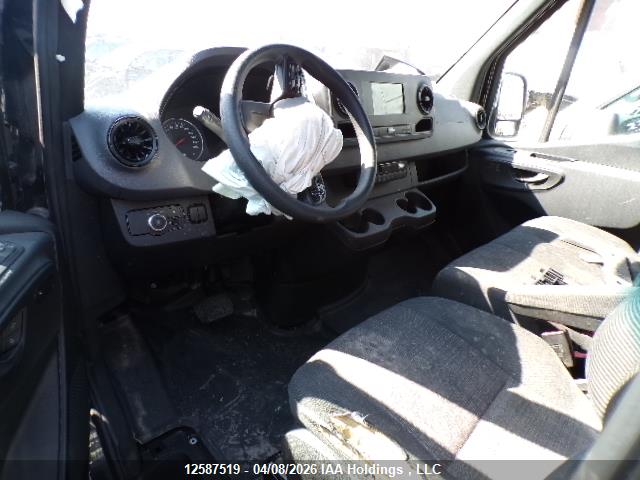12587519 :رقم المزاد ، W1Y4KBHYXRP647703 vin ، 2024 Mercedes-benz Sprinter Van مزاد بيع