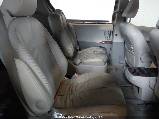 12587524 :رقم المزاد ، 5TDYK3DC1CS264333 vin ، 2012 Toyota Sienna Xle/limited مزاد بيع