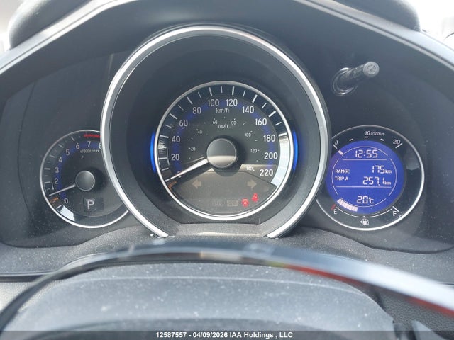 3HGGK5H82FM107963 Honda Fit