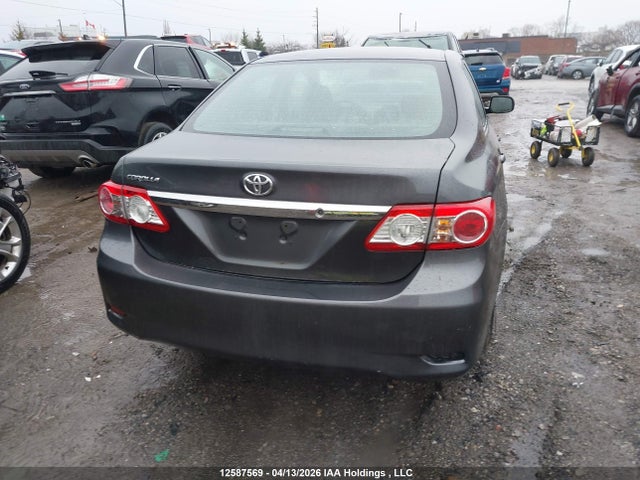 12587569 :رقم المزاد ، 2T1BU4EE4DC057239 vin ، 2013 Toyota Corolla S/le مزاد بيع