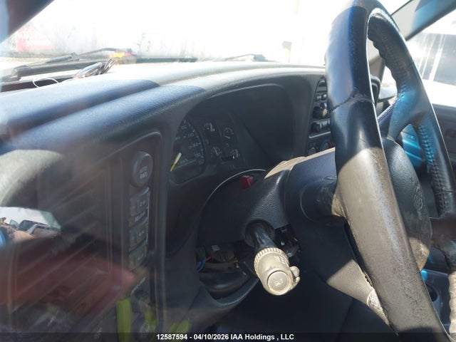 Продажа на аукционе авто 2000 Chevrolet Silverado K1500, vin: 2GCEK19TXY1123694, номер лота: 12587594