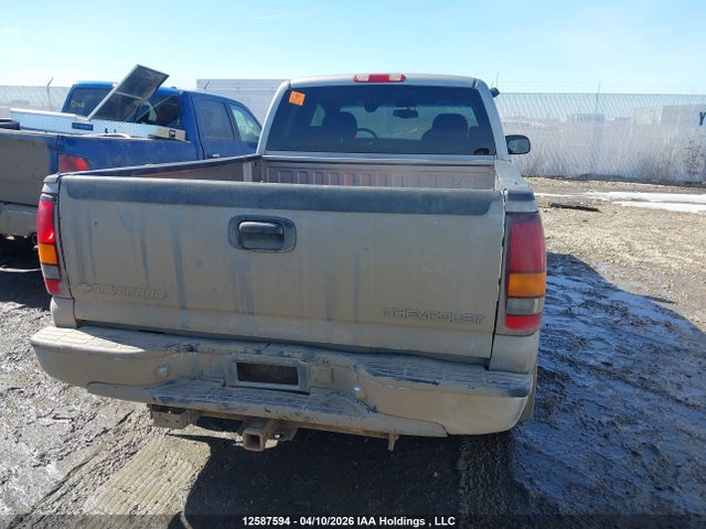Продажа на аукционе авто 2000 Chevrolet Silverado K1500, vin: 2GCEK19TXY1123694, номер лота: 12587594