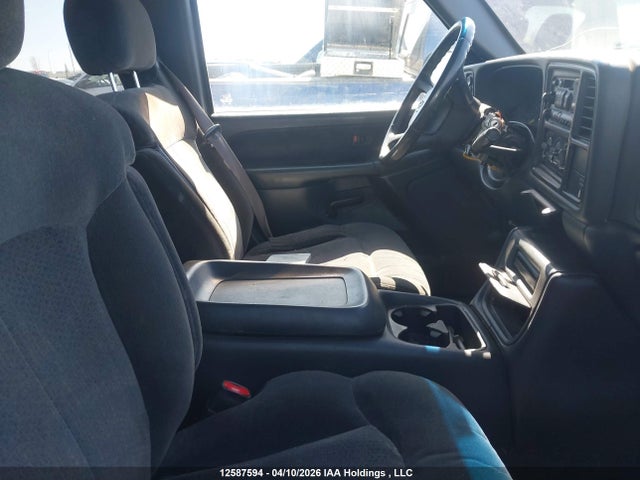 Продажа на аукционе авто 2000 Chevrolet Silverado K1500, vin: 2GCEK19TXY1123694, номер лота: 12587594