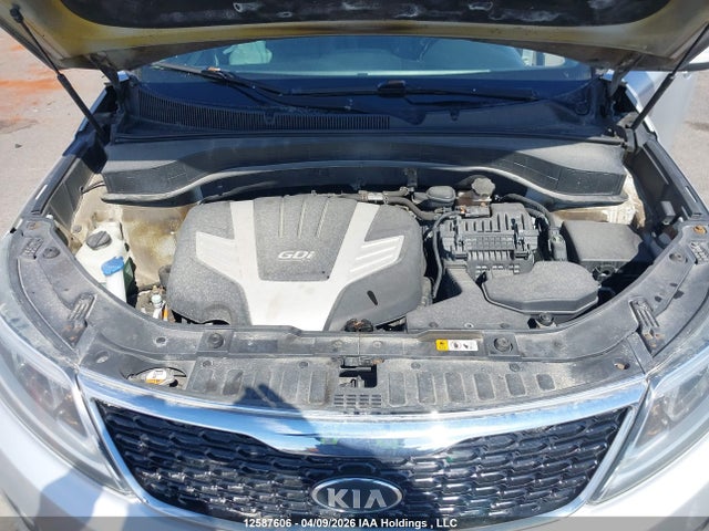 5XYKTDA77FG613688 KIA Sorento Lx V6