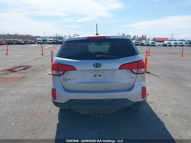 5XYKTDA77FG613688 KIA Sorento Lx V6