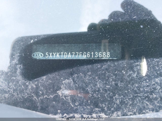 5XYKTDA77FG613688 KIA Sorento Lx V6