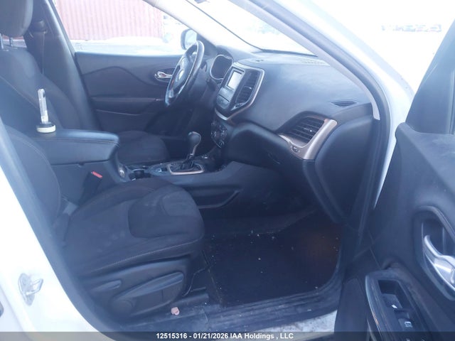 12515316 :رقم المزاد ، 1C4PJMCS7GW250195 vin ، 2016 Jeep Cherokee North مزاد بيع