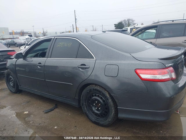 12587648 :رقم المزاد ، 4T1BF3EK9BU163790 vin ، 2011 Toyota Camry Se مزاد بيع