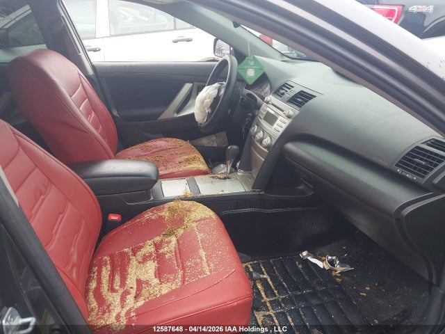 12587648 :رقم المزاد ، 4T1BF3EK9BU163790 vin ، 2011 Toyota Camry Se مزاد بيع