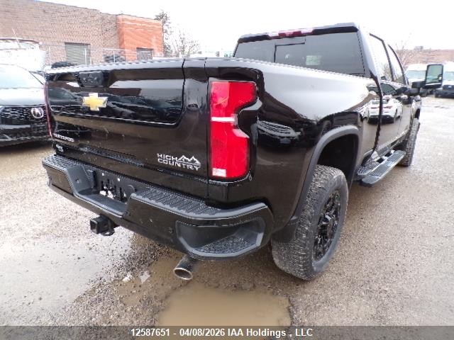 2GC4KRE72S1125997 Chevrolet Silverado 2500hd High Country
