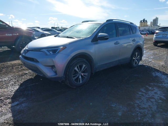 2018 Toyota Rav4 Adventure/xle მანქანა იყიდება აუქციონზე, vin: 2T3RFREV6JW792845, აუქციონის ნომერი: 12587686