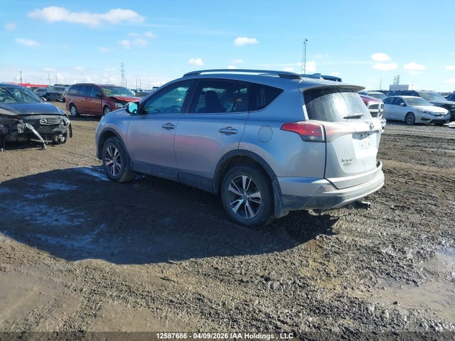2018 Toyota Rav4 Adventure/xle მანქანა იყიდება აუქციონზე, vin: 2T3RFREV6JW792845, აუქციონის ნომერი: 12587686