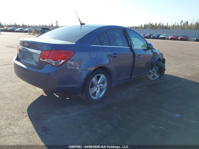 1G1P75SZ5E7415440 Chevrolet Cruze Diesel