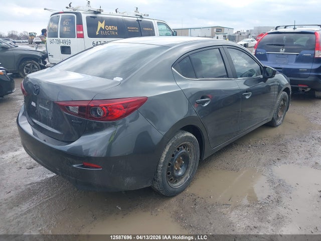 3MZBN1V70JM246175 Mazda MAZDA3
