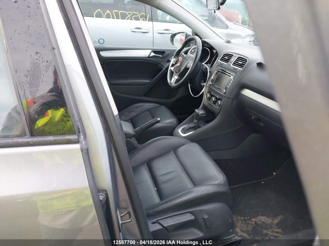 12587700 :رقم المزاد ، WVWDA9AJ8AW385560 vin ، 2010 Volkswagen Golf مزاد بيع